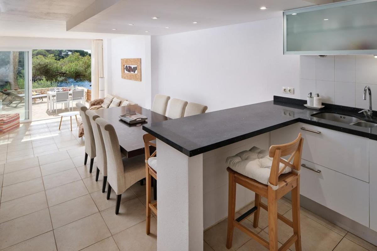 Sea Frontline Apartment 'Ernesto'. Pool. Wifi Santanyí Εξωτερικό φωτογραφία